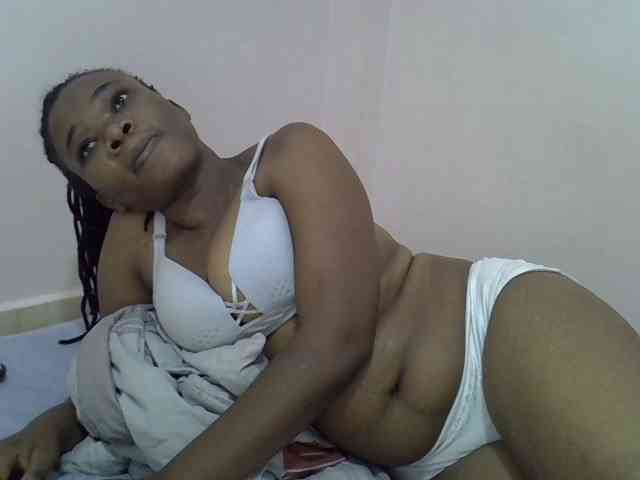 Ebonybootygirl webcam