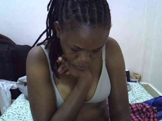 Ebonybootygirl webcam