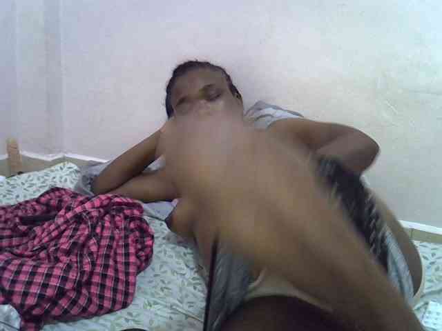 Ebonybootygirl webcam