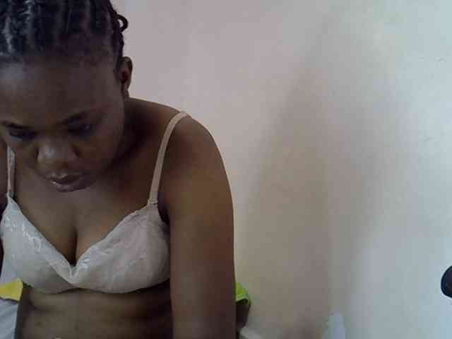 Ebonybootygirl webcam