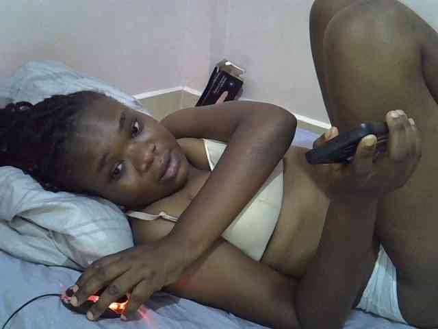 Ebonybootygirl webcam