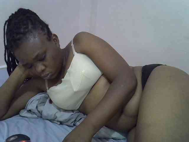 Ebonybootygirl webcam