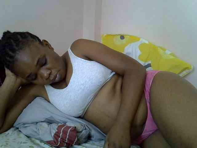 Ebonybootygirl webcam