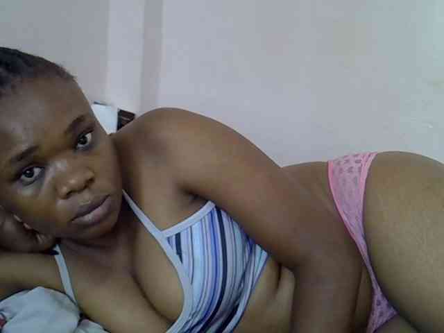 Ebonybootygirl webcam