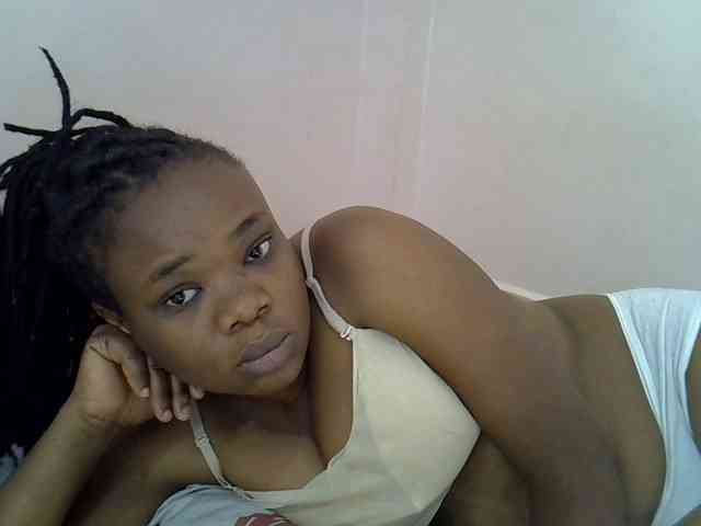 Ebonybootygirl webcam