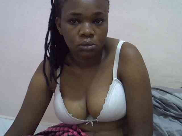 Ebonybootygirl webcam