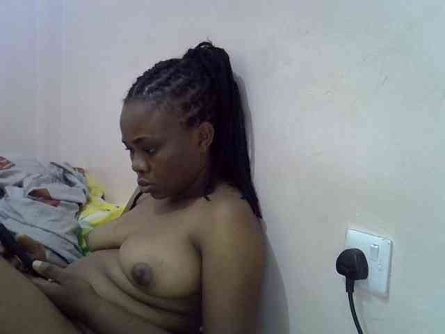 Ebonybootygirl webcam