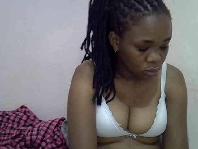 Ebonybootygirl webcam