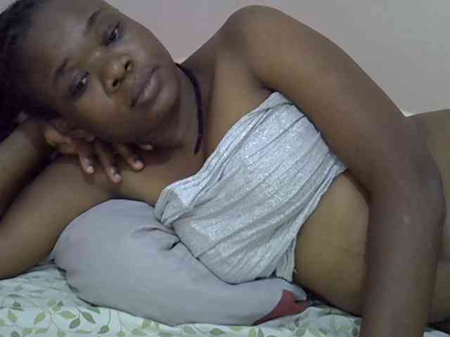 Ebonybootygirl webcam