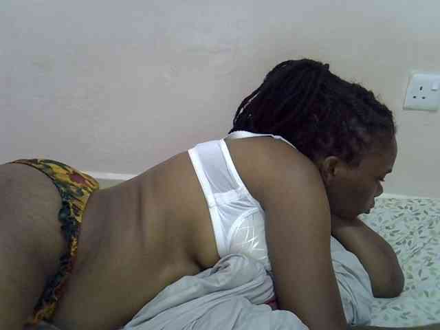 Ebonybootygirl webcam