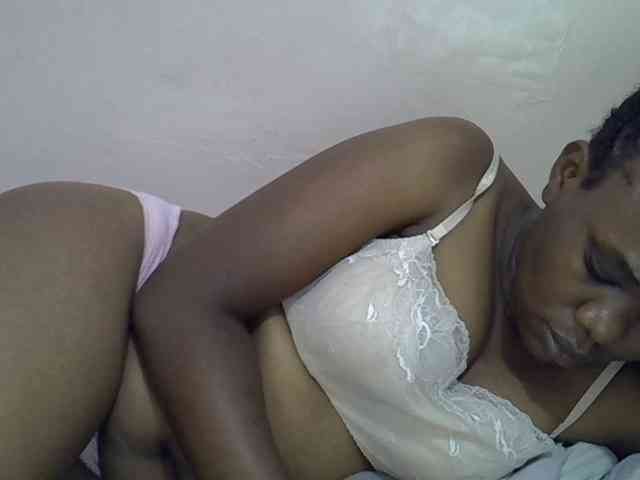 Ebonybootygirl webcam