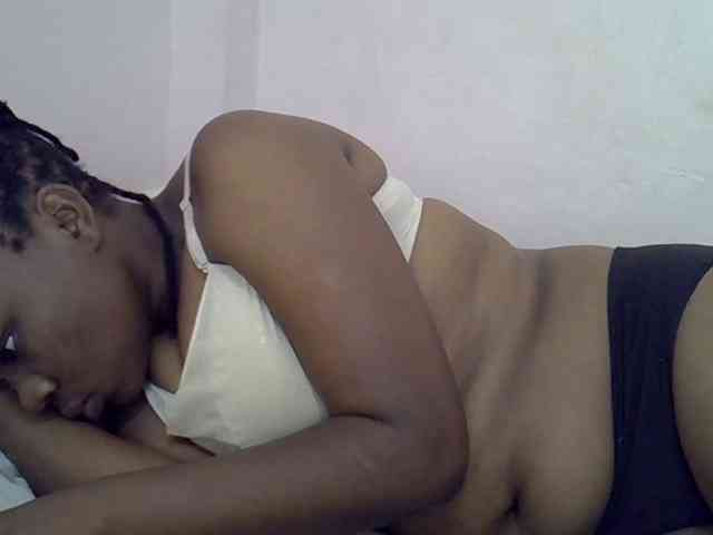 Ebonybootygirl webcam