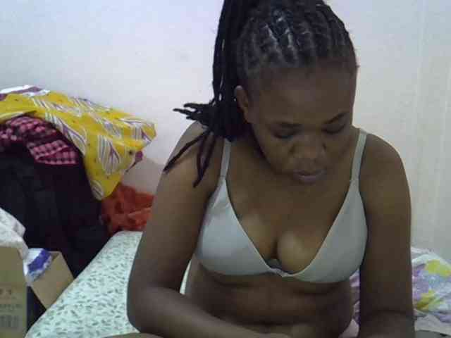 Ebonybootygirl webcam