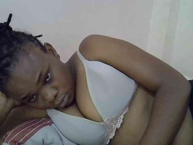 Ebonybootygirl webcam