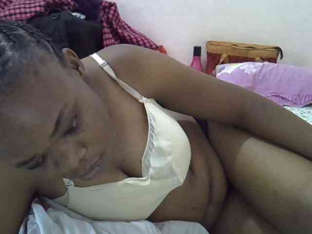 Ebonybootygirl webcam