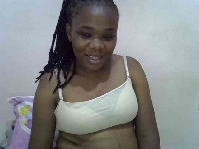 Ebonybootygirl webcam