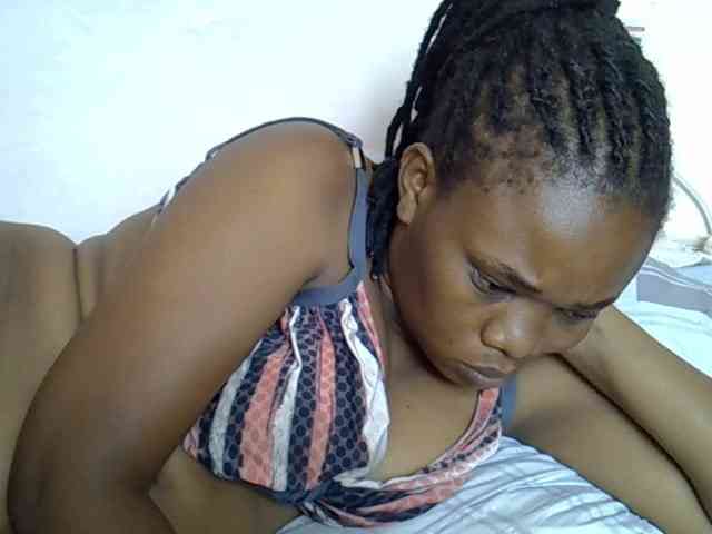 Ebonybootygirl webcam