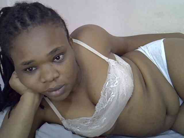 Ebonybootygirl webcam