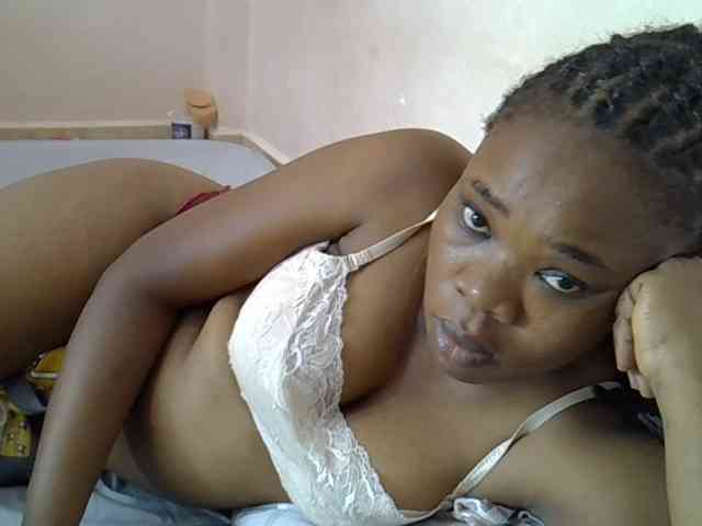 Ebonybootygirl webcam