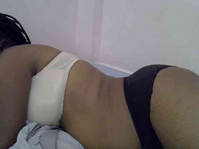 Ebonybootygirl webcam