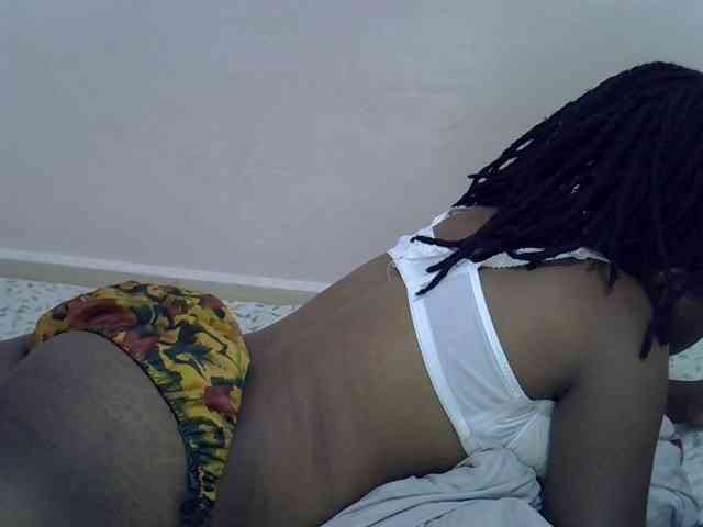 Ebonybootygirl webcam