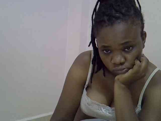 Ebonybootygirl webcam