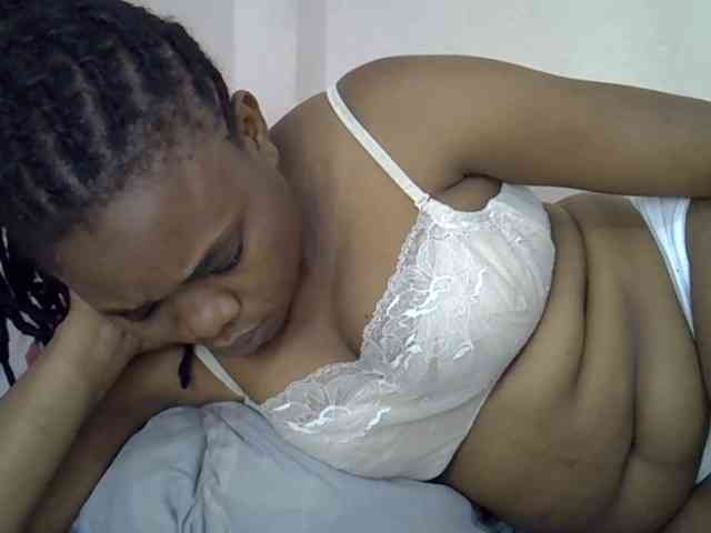 Ebonybootygirl webcam