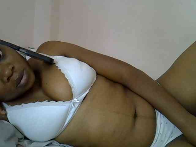 Ebonybootygirl webcam