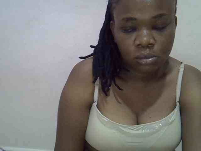 Ebonybootygirl webcam