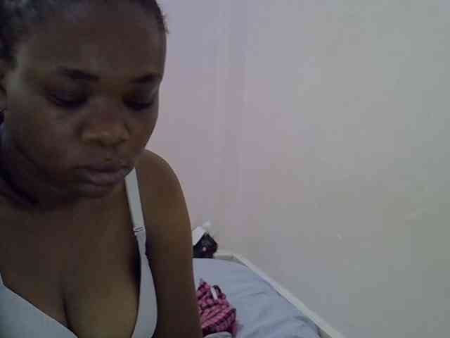 Ebonybootygirl webcam