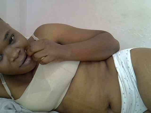 Ebonybootygirl webcam