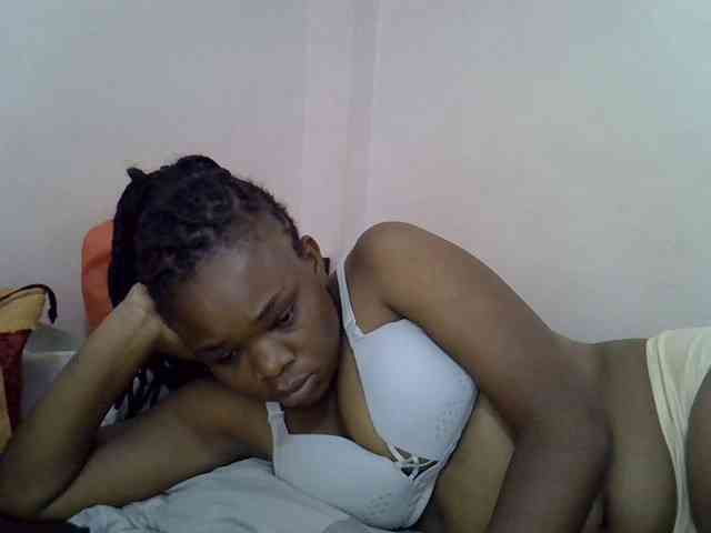 Ebonybootygirl webcam