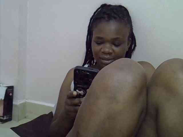 Ebonybootygirl webcam