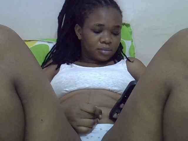 Ebonybootygirl webcam