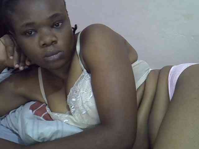 Ebonybootygirl webcam