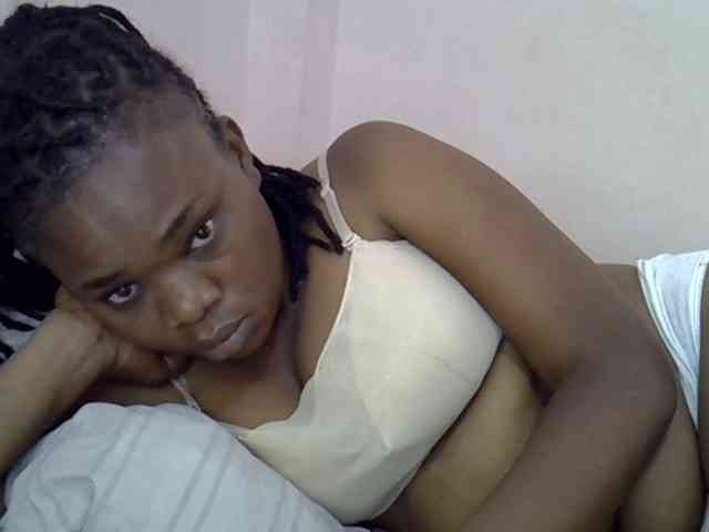 Ebonybootygirl webcam