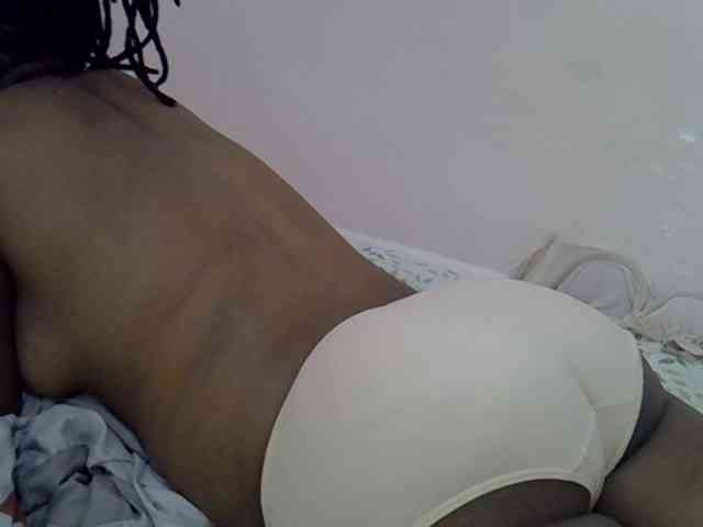 Ebonybootygirl webcam