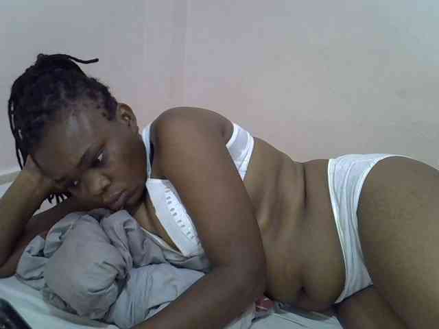 Ebonybootygirl webcam