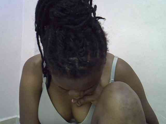 Ebonybootygirl webcam