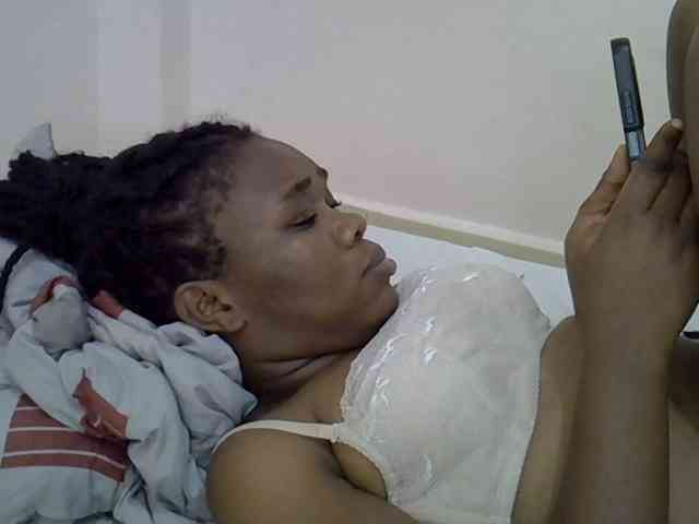 Ebonybootygirl webcam