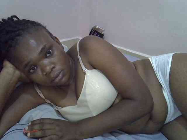 Ebonybootygirl webcam