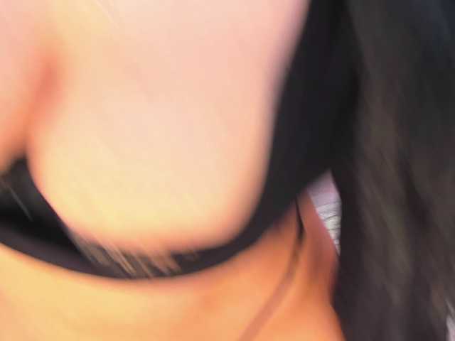 ClaireWarny's BongaCams show and profile