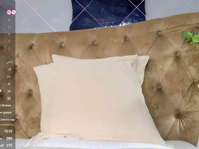 TiffanyWestXXX webcam