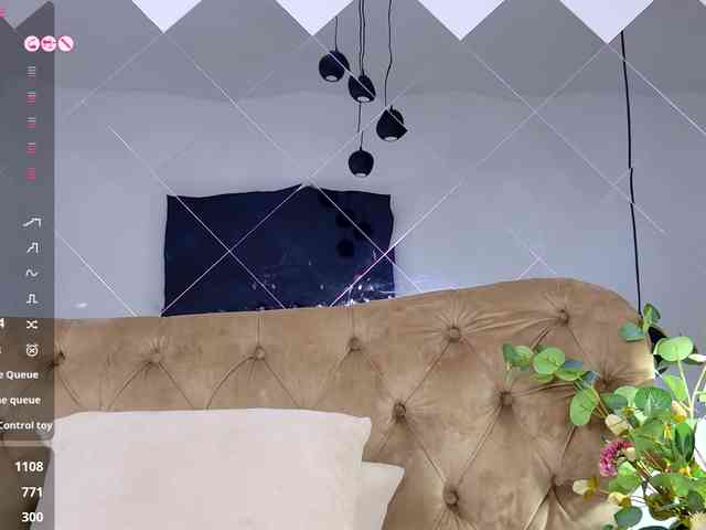 TiffanyWestXXX webcam