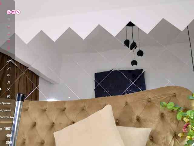 TiffanyWestXXX webcam