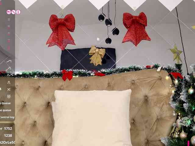 TiffanyWestXXX webcam