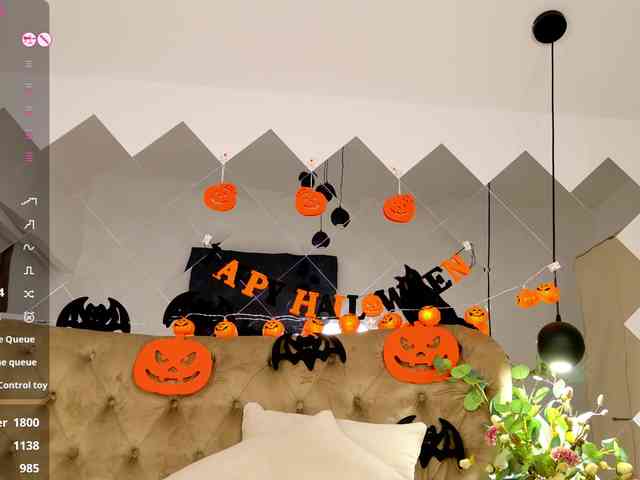 TiffanyWestXXX webcam