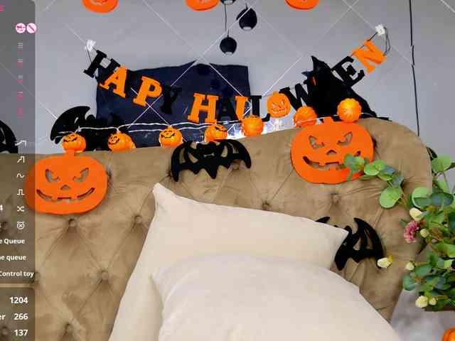 TiffanyWestXXX webcam