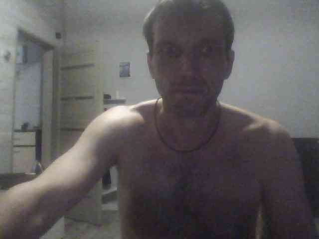 Yriic Live Webcam on BongaCams