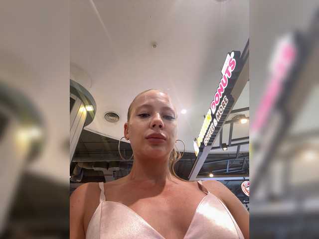 Linnea from BongaCams is Freechat